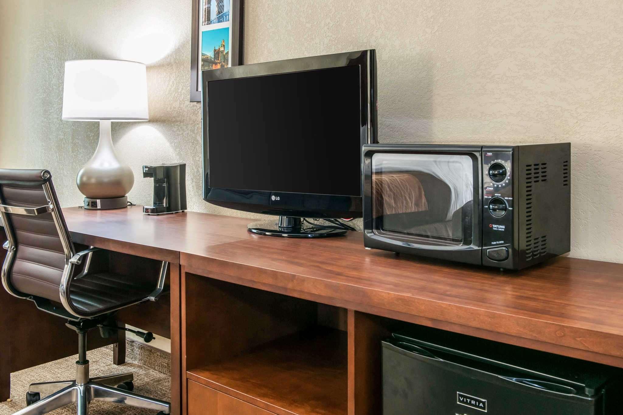 Comfort Inn Blue Ash North Экстерьер фото