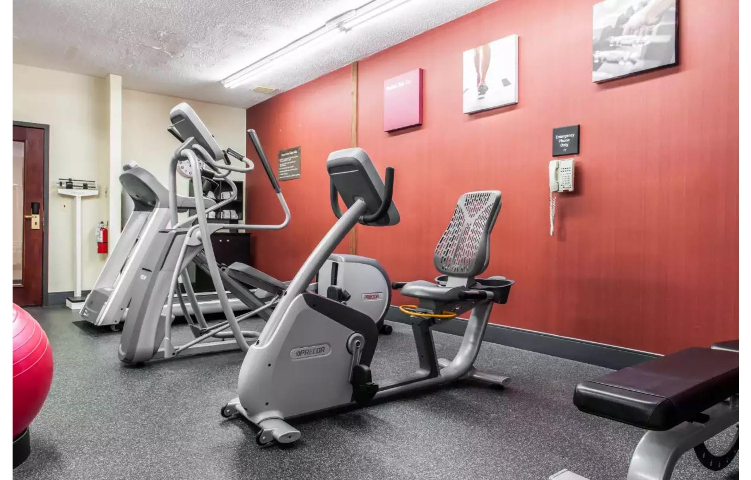 Comfort Inn Blue Ash North Экстерьер фото