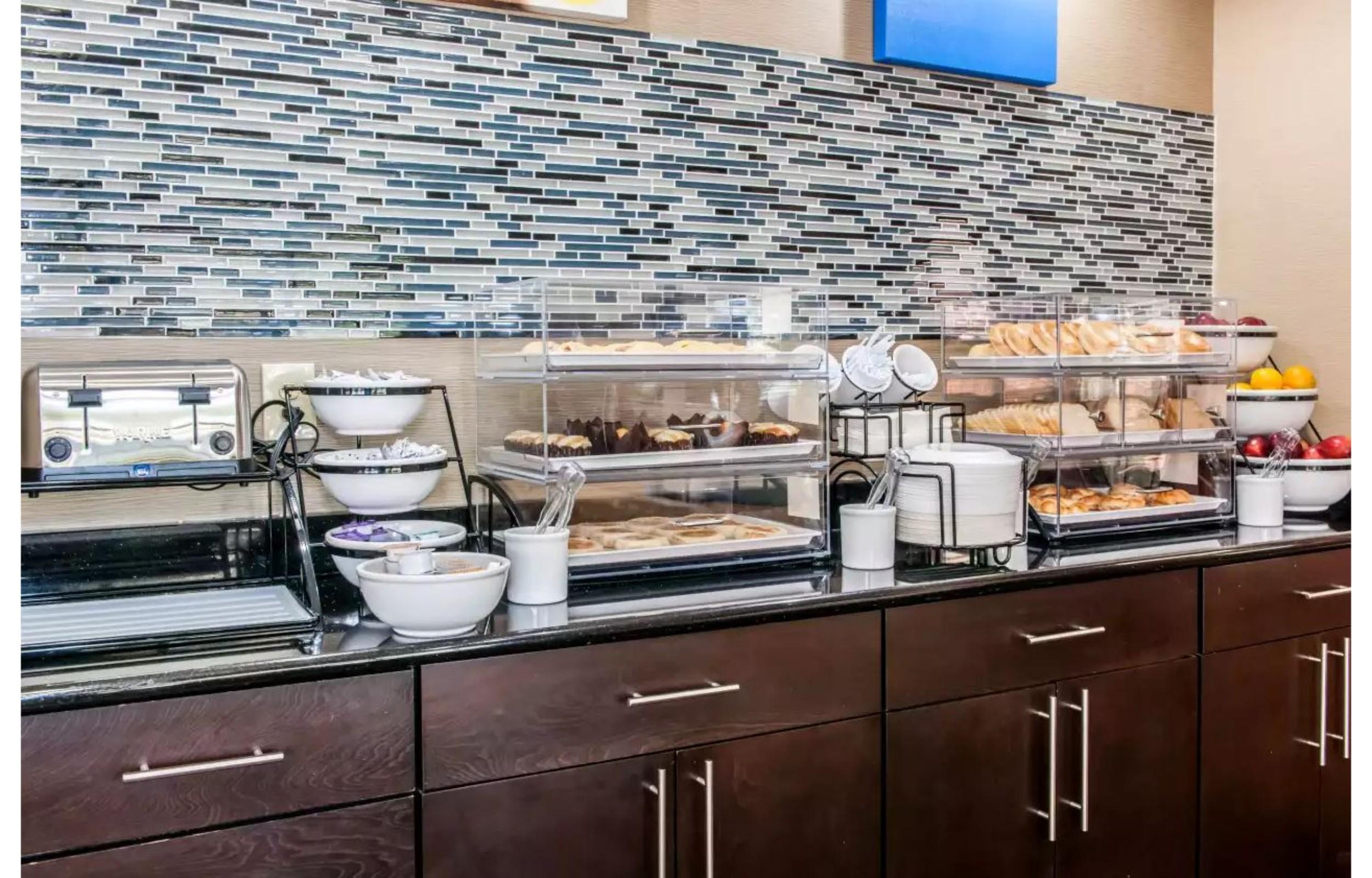 Comfort Inn Blue Ash North Экстерьер фото