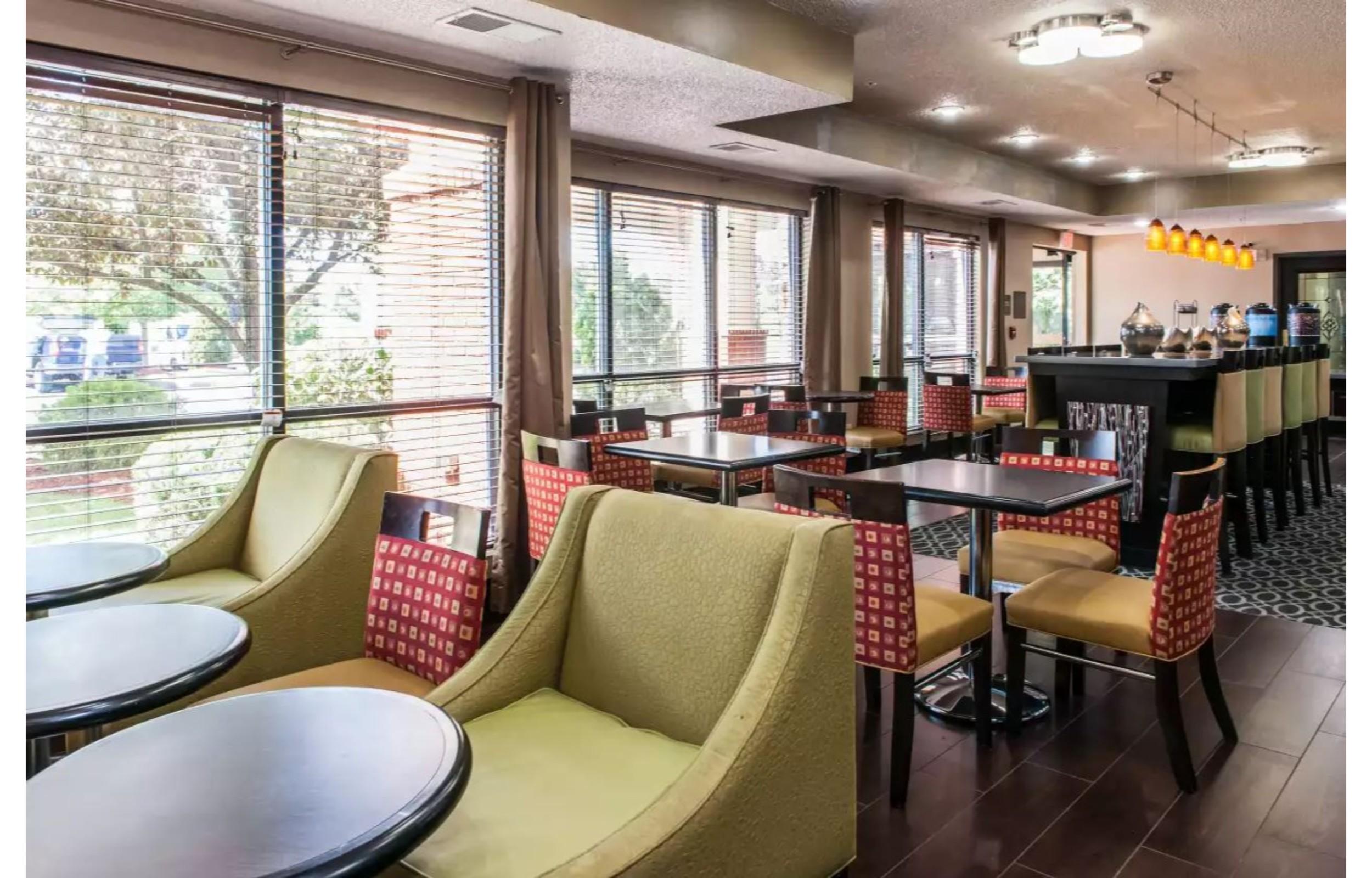 Comfort Inn Blue Ash North Экстерьер фото