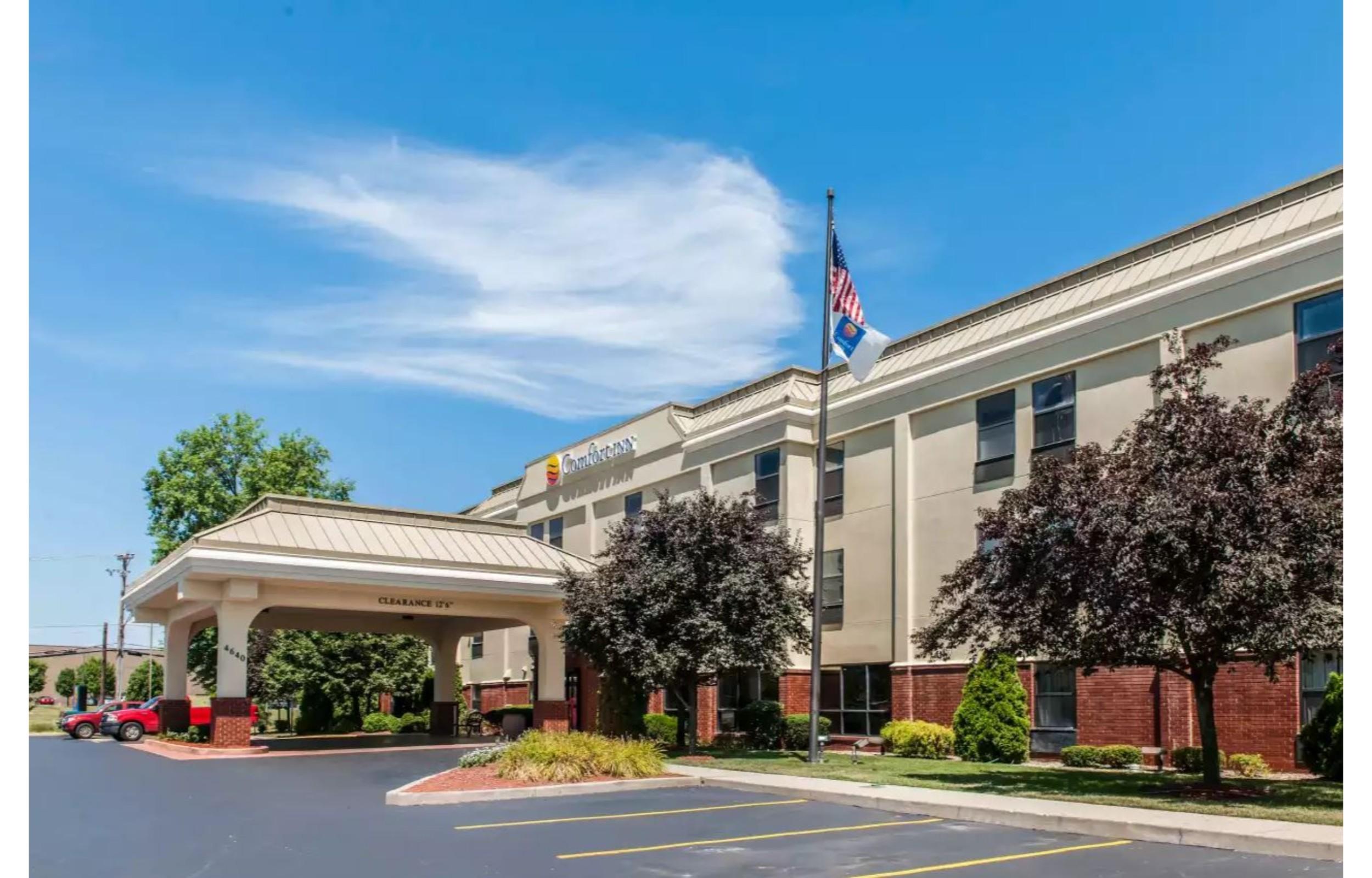 Comfort Inn Blue Ash North Экстерьер фото