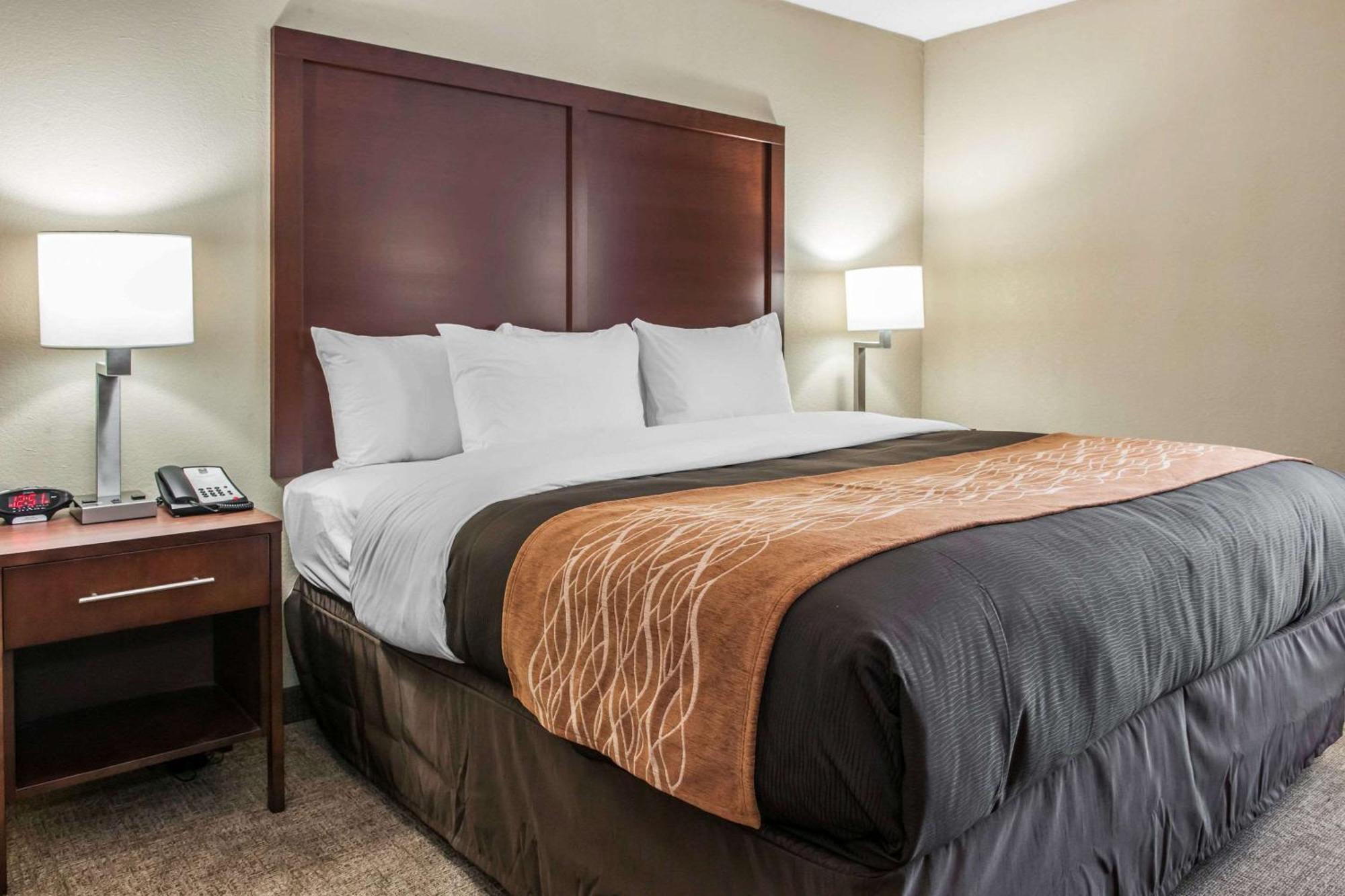 Comfort Inn Blue Ash North Экстерьер фото