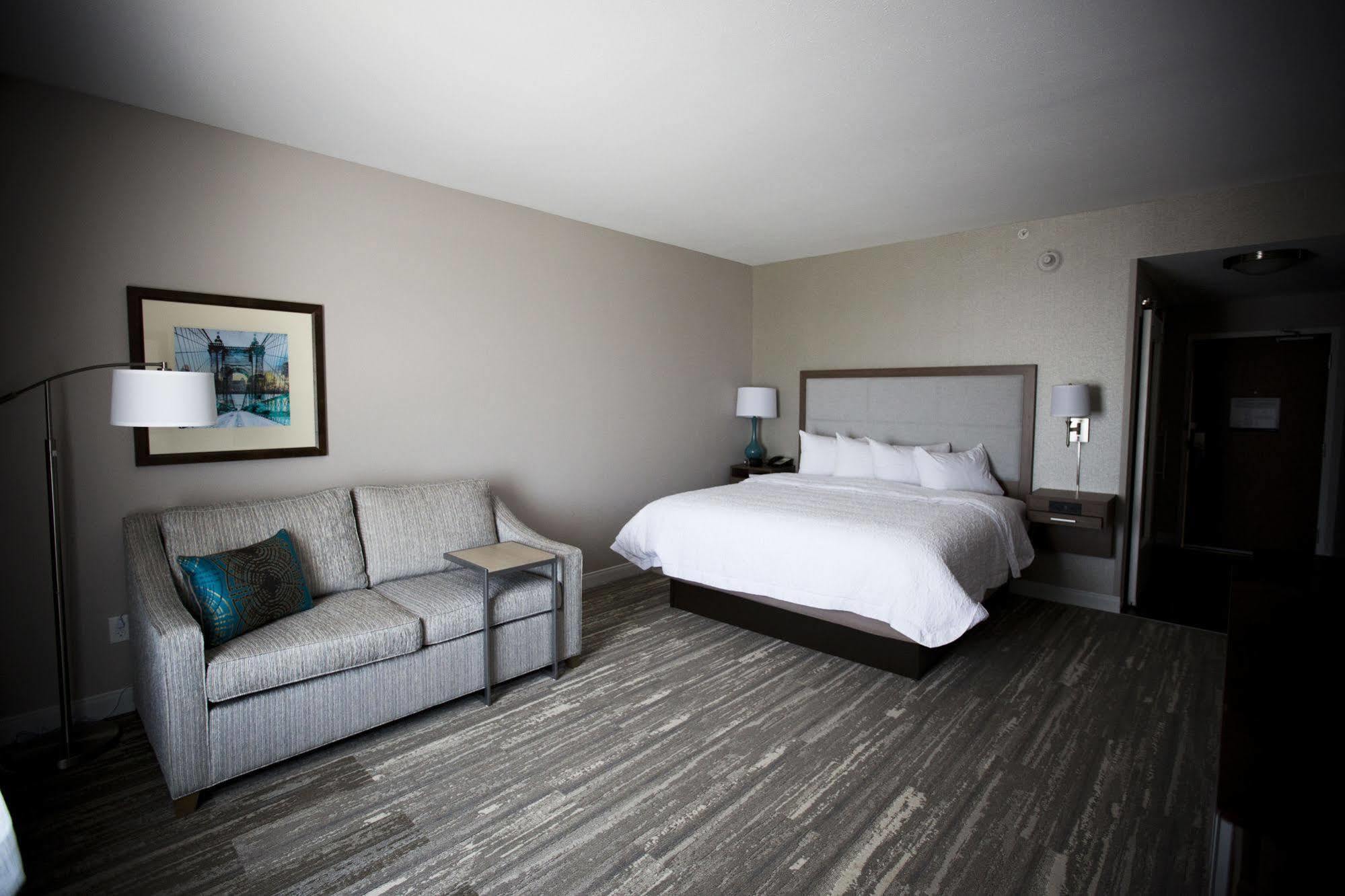 Comfort Inn Blue Ash North Экстерьер фото